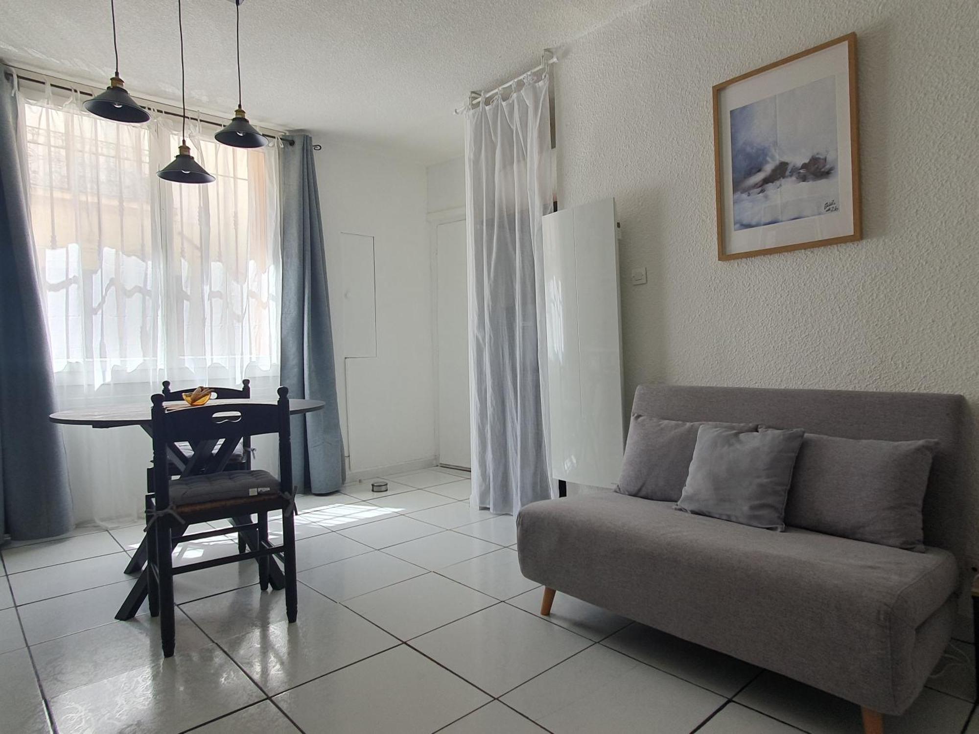 Appartement Beau Renove En Centre-ville De Sète